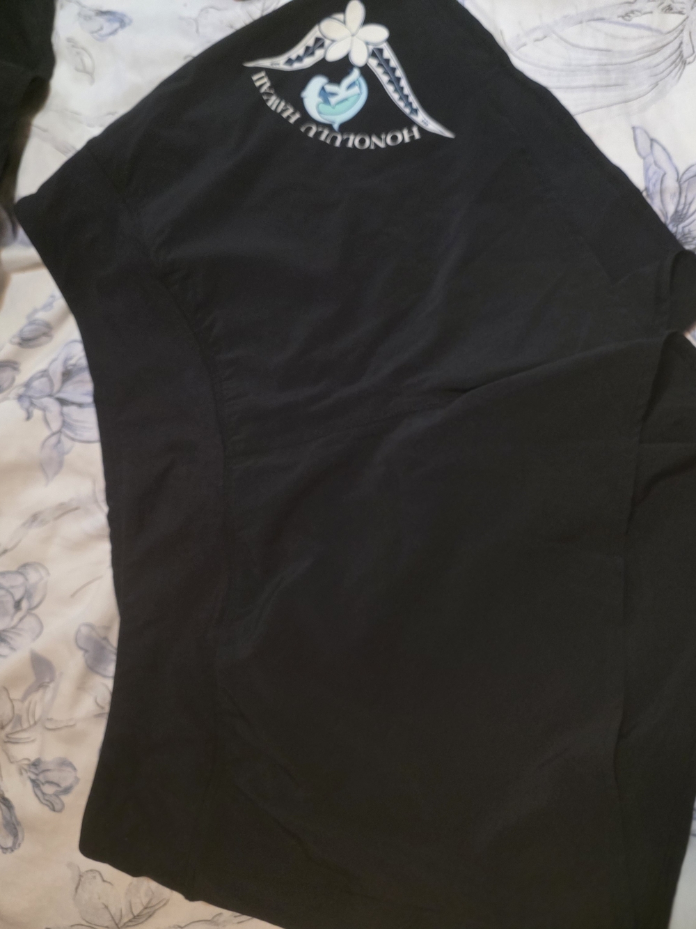 Source Unknown Black Swim Coverup with Honolulu Graphic